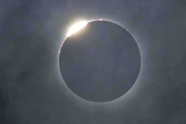 April-2024-eclipse-diamond-ring-4.2024_2024-04-29-043742_pmfa